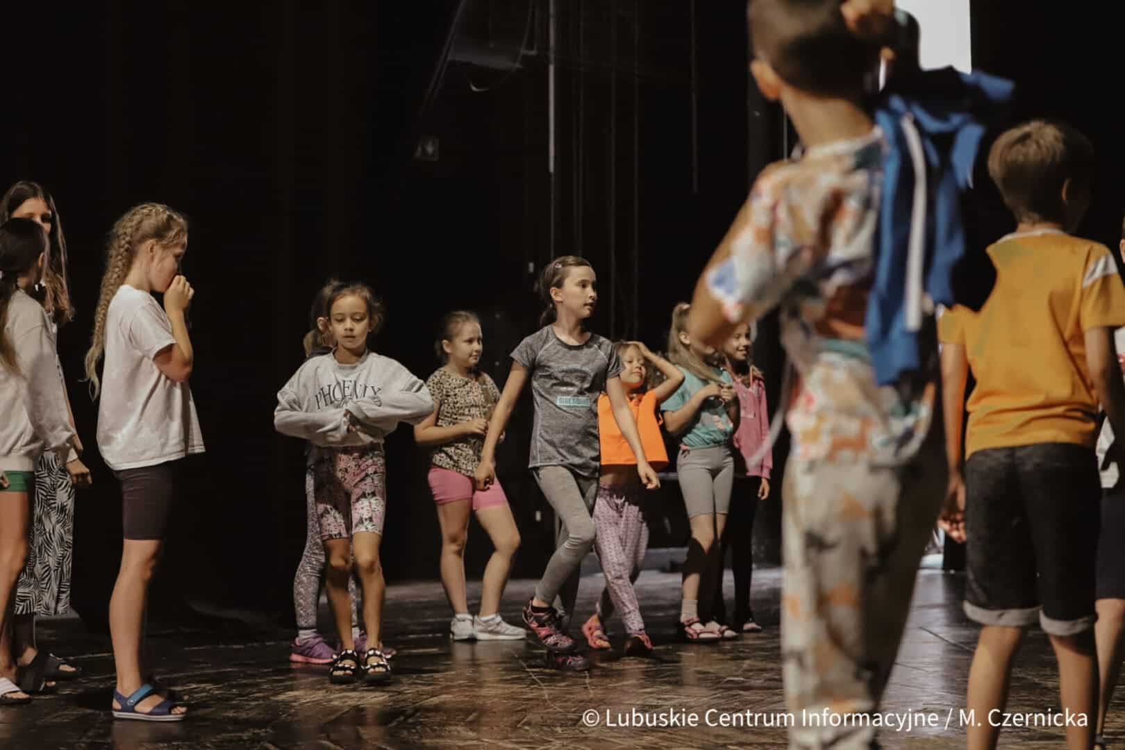   Mój Skarb  Teatralna Przygoda Młodych Artystów w Gorzowie Wielkopolskim ZDJĘCIA