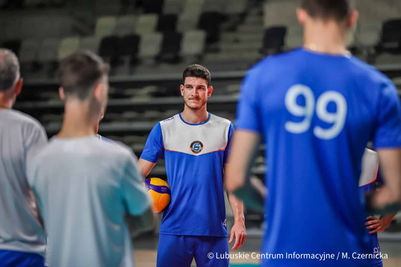 archiwumPierwszy trening Cuprum Stilon Gorzów  Siatkarze Cuprum Stilon na podium w Andrychowie