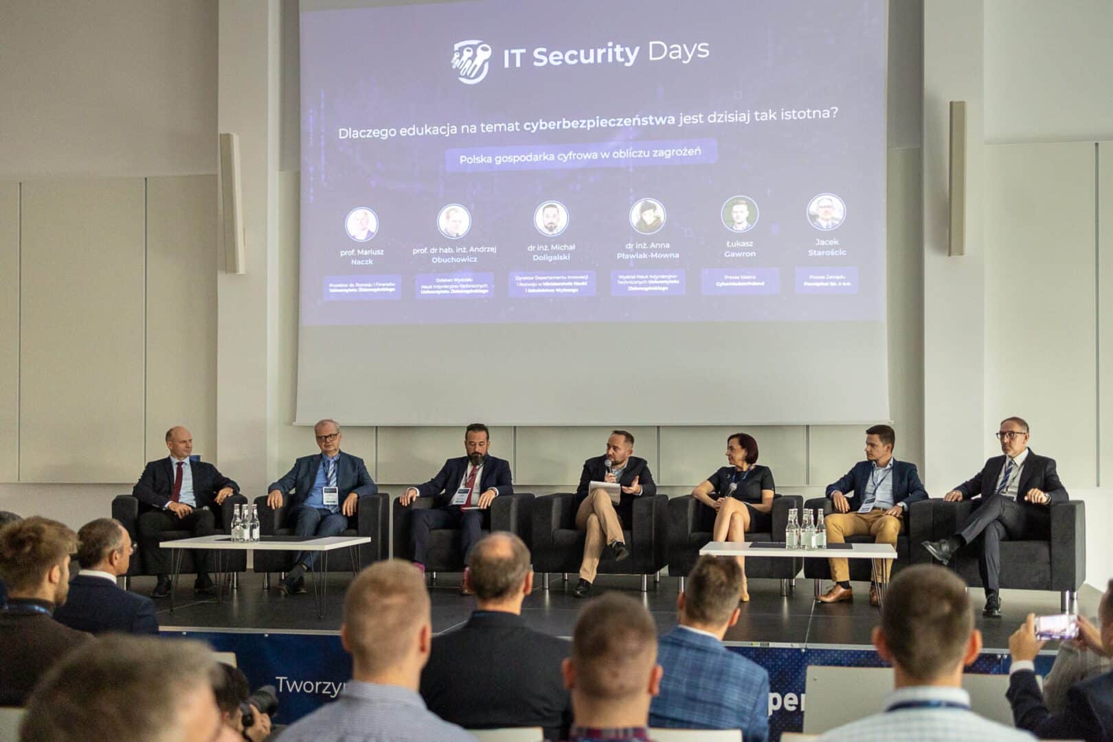   Nowe technologie zrodziły nowe zagrożenia Czym jest cyberbezpieczeństwo