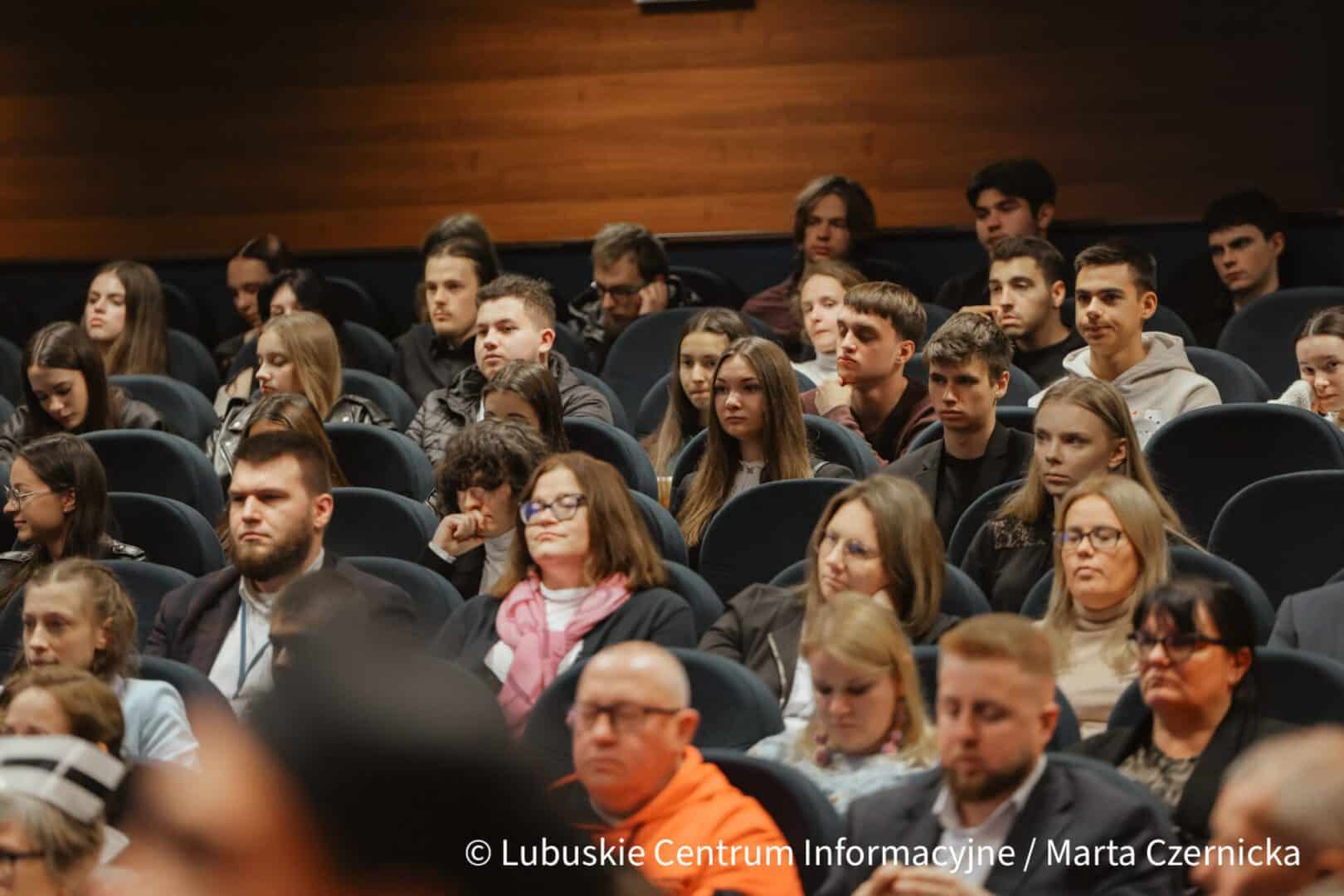 Inauguracja AJP  Prawo i inne nowości Mimo pożaru AJP nie zwalnia tempa WIDEO