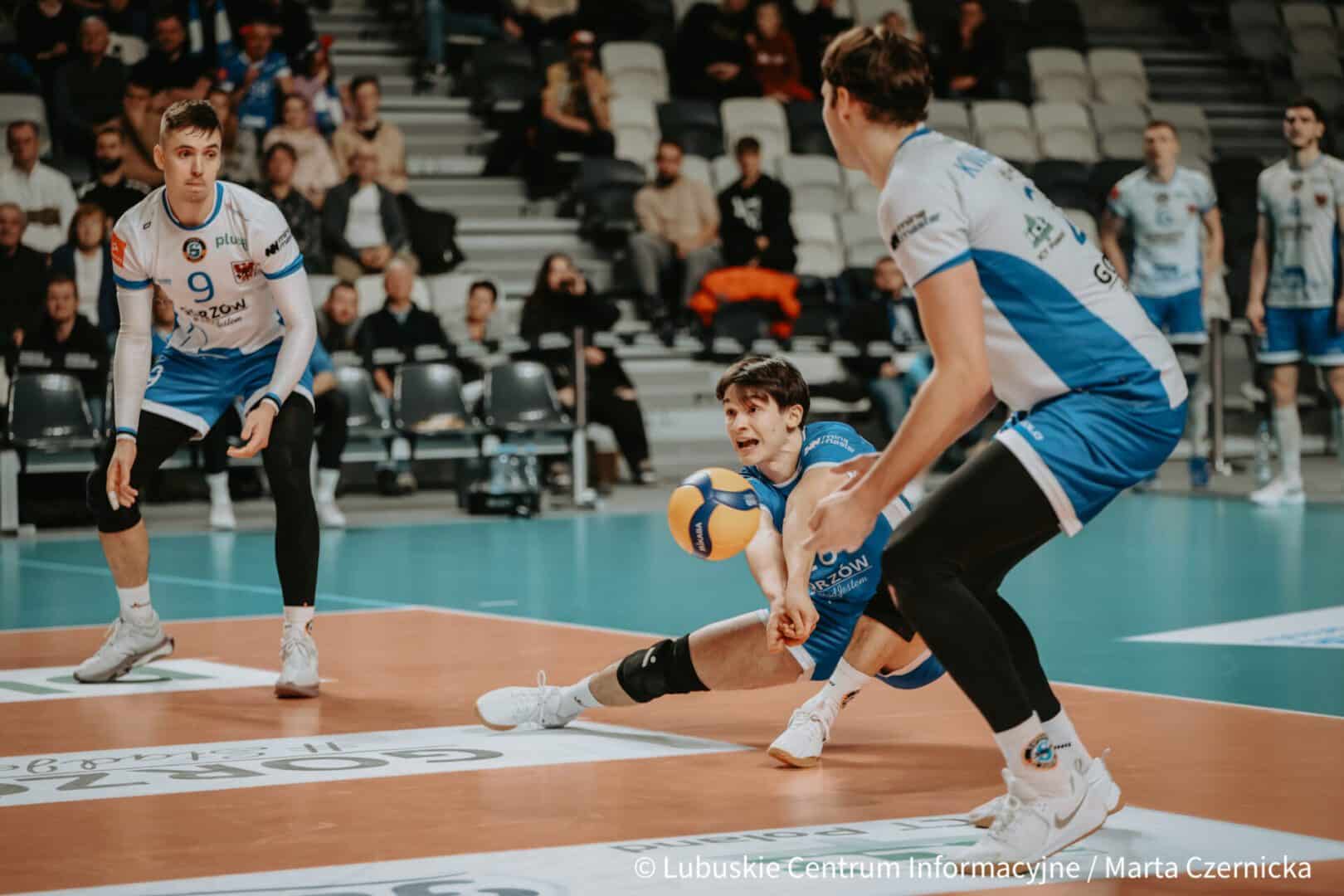 Maksymilian Granieczny libero Cuprum Stilon Gorzów   MVP meczu  Niesamowite emocje trzy godziny walki czerwone kartki Cuprum Stilon Gorzów wygrywa z GKS Katowice ZDJĘCIA