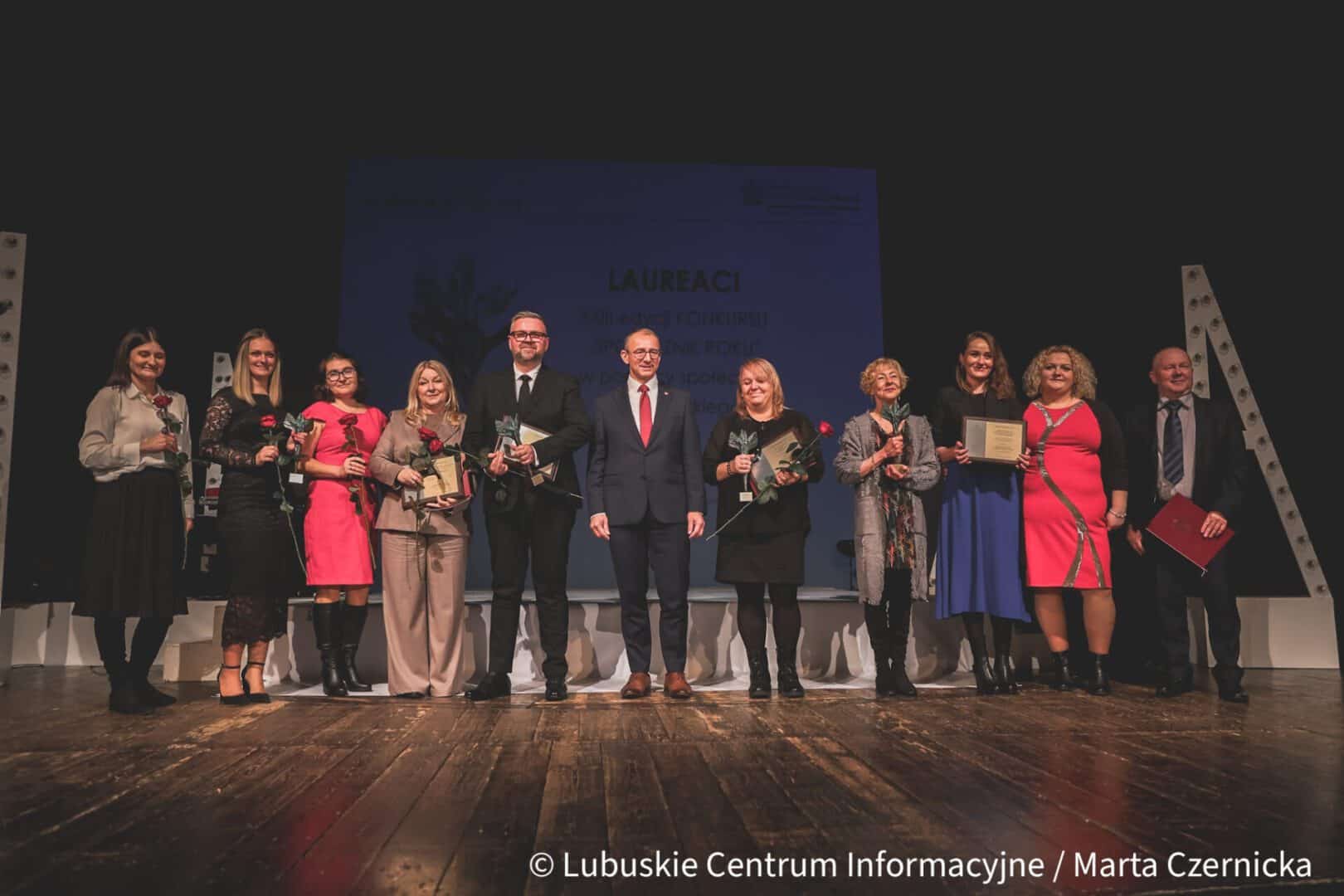   Wyjątkowi Lubuszanie wielkie serca  Społecznicy Roku wyróżnieni