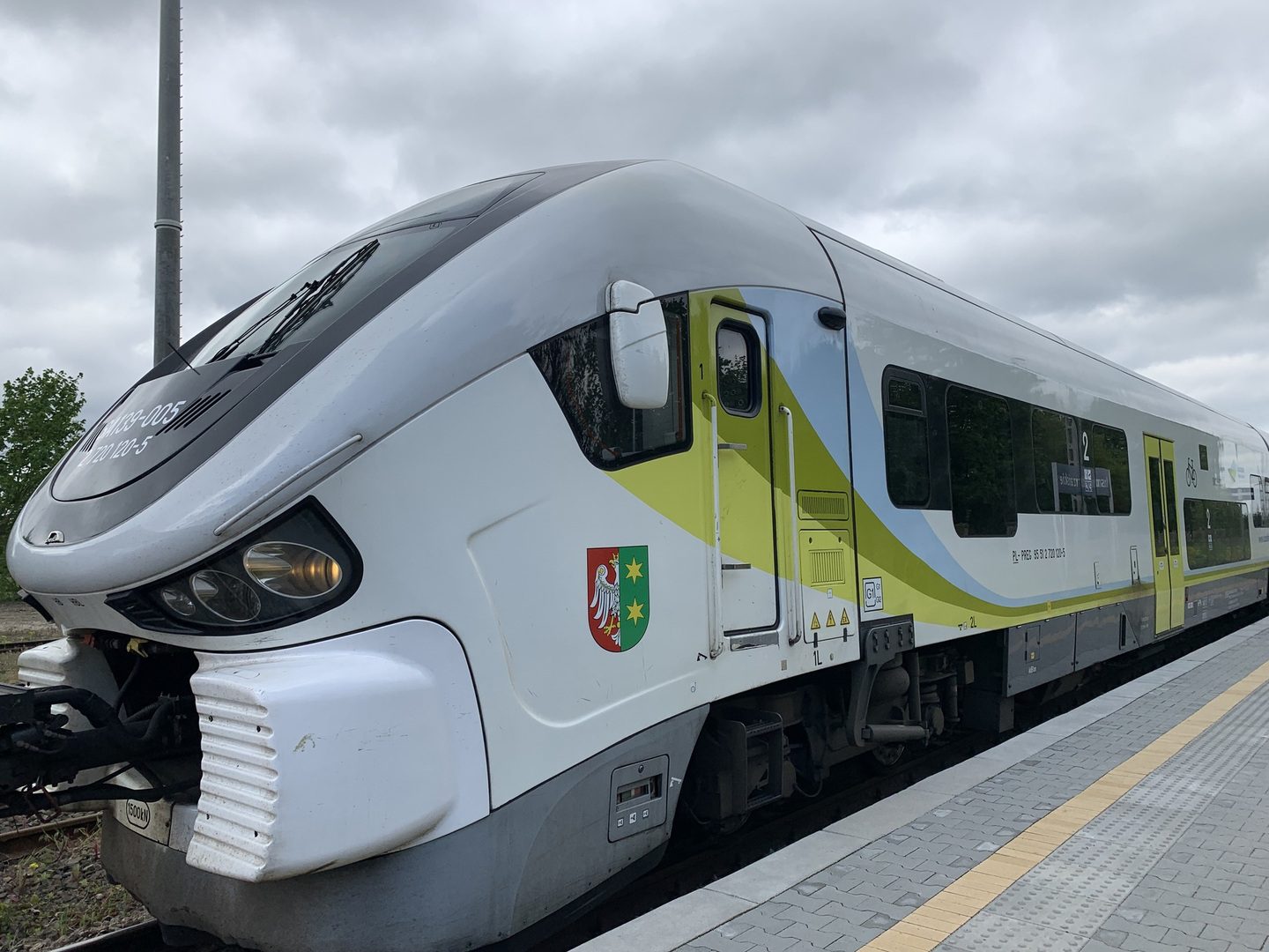   Przybywa przystanków kolejowych Kolej wraca do łask