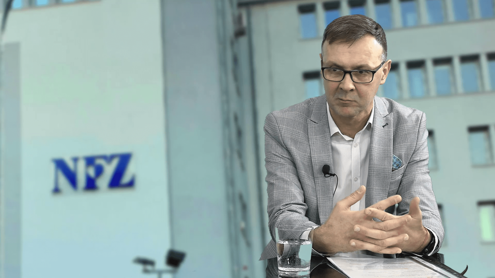 Edward Jakubowski nowy dyrektor lubuskiego NFZ w studiu Lubuskiego Centrum Informacyjnego  Lubuski NFZ ma nowego dyrektora Jakie są jego plany WIDEO