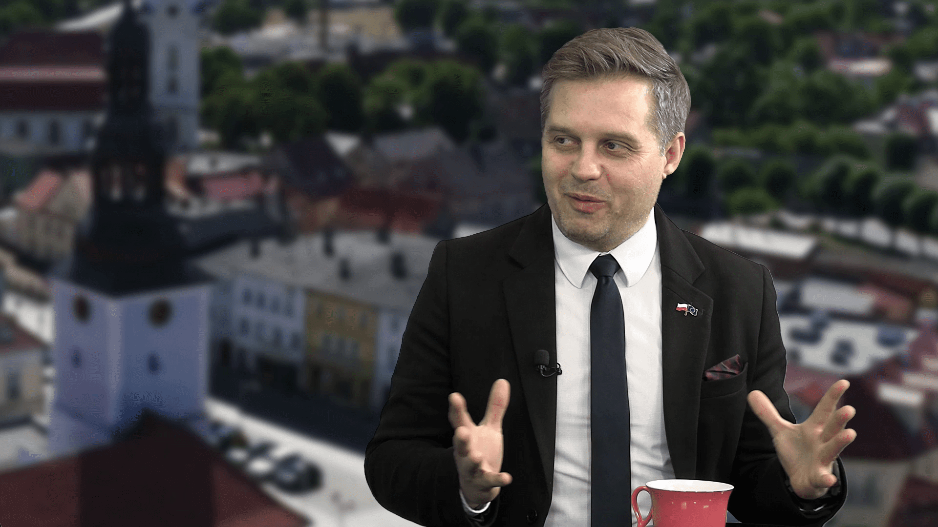 Burmistrz Nowego Miasteczka Paweł Kozłowski w studiu Lubuskiego Centrum Informacyjnego  W Nowym Miasteczku inwestycja goni inwestycję WIDEO