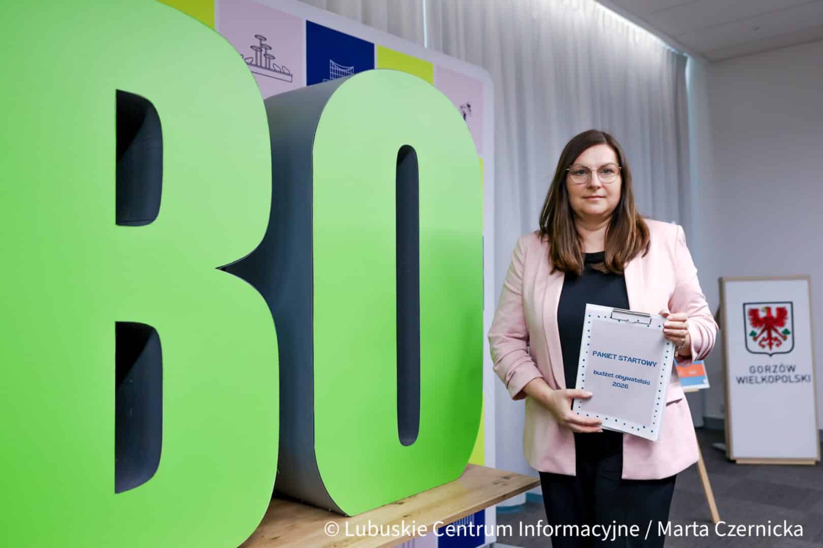 Anna Bonus Mackiewicz z wydziału konsultacji rewitalizacji i współpracy z NGO zachęca do składania wniosków w ramach BO  Gorzowianie na start Ruszył budżet  obywatelski ROZMOWA