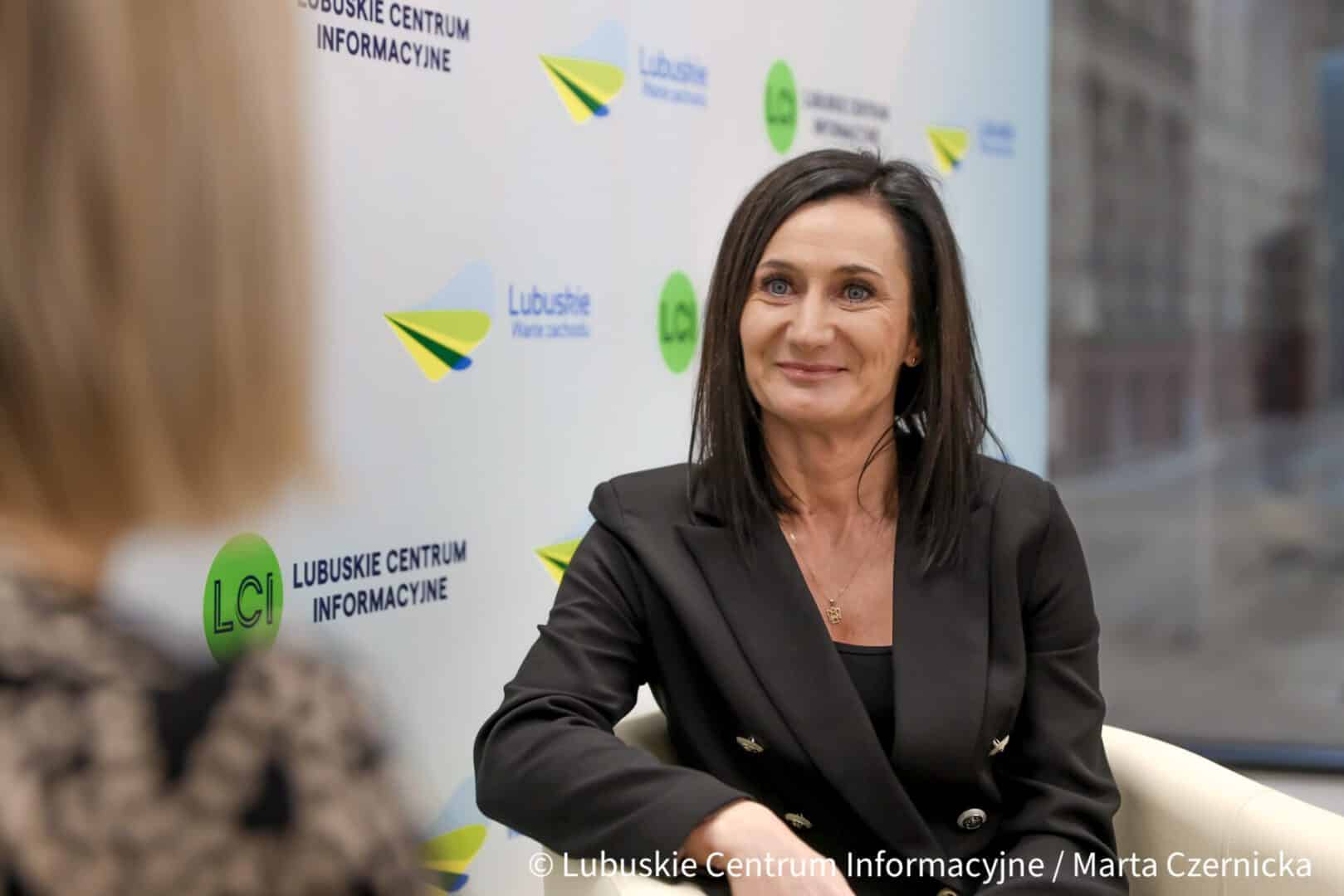 Joanna Pisarewicz była gościem Lubuskiego Centrum Informacyjnego Joanna Pisarewicz była gościem Lubuskiego Centrum Informacyjnego Uff Filharmonia Gorzowska przywraca repertuar