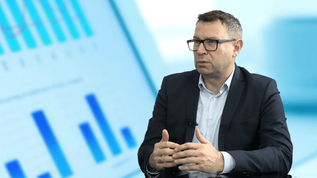 Jarosław Nieradka, wiceprzewodniczący zarządu OPZL, w studiu Lubuskiego Centrum Informacyjnego.