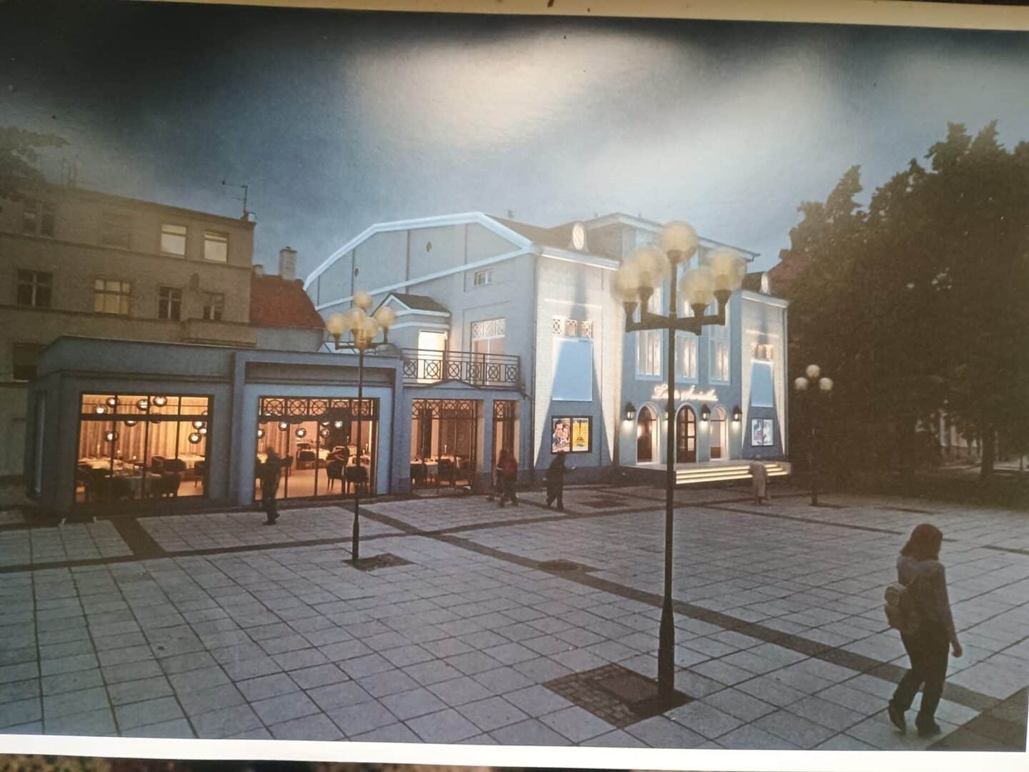   104 lata Kina Nysa w Zielonej Górze       Świątynia X Muzy ma odżyć