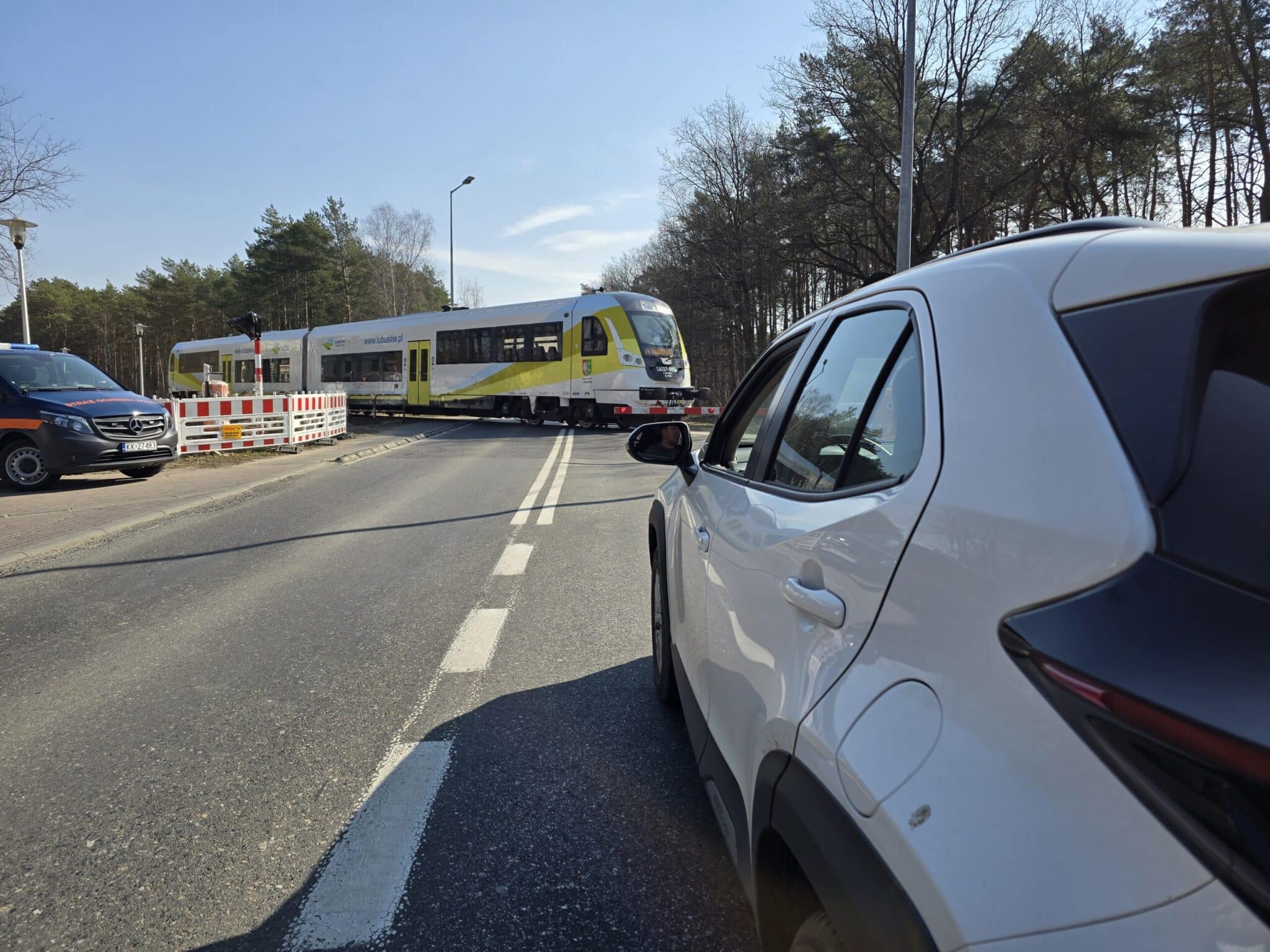   Wiosenna akcja PKP przez tory z rozwagą