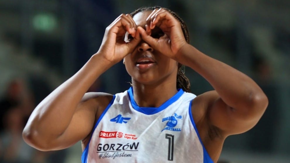 Jest trzecie zwycięstwo! Gorzowianki powalczą o finał Kobieta w sportowym stroju