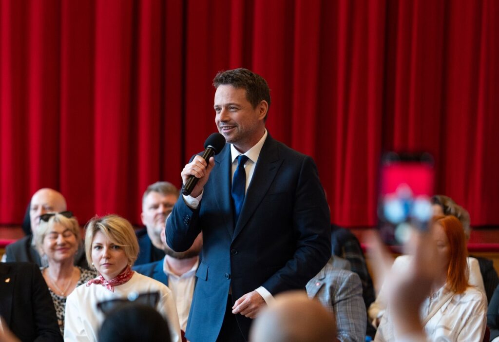 Rafał Trzaskowski podczas spotkania z samorządowcami z województwa śląskiego w Katowicach