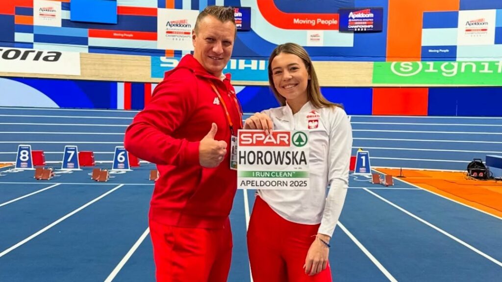 Kobieta i mężczyzna w sportowych strojach