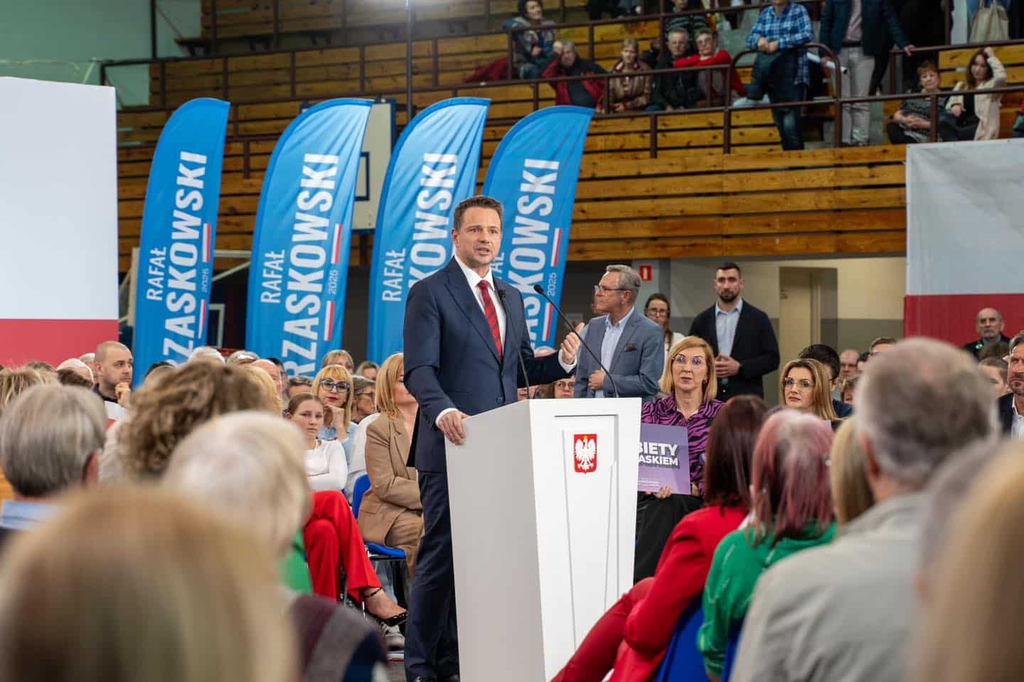 Wizyta Rafała Trzaskowskiego kandydata na urząd Prezydenta RP spotkała się z dużym zainteresowaniem mieszkańców Winnego Grodu  Trzaskowski w Zielonej Górze Prawa kobiet w centrum uwagi WIDEO