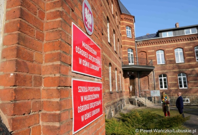 wan_6766 Otwarcie nowego skrzydła Młodzieżowego Ośrodka Socjoterapii w Ośnie Lubuskim