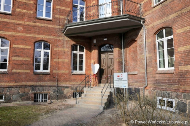 wan_6774 Otwarcie nowego skrzydła Młodzieżowego Ośrodka Socjoterapii w Ośnie Lubuskim