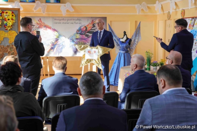 wan_6865 Otwarcie nowego skrzydła Młodzieżowego Ośrodka Socjoterapii w Ośnie Lubuskim