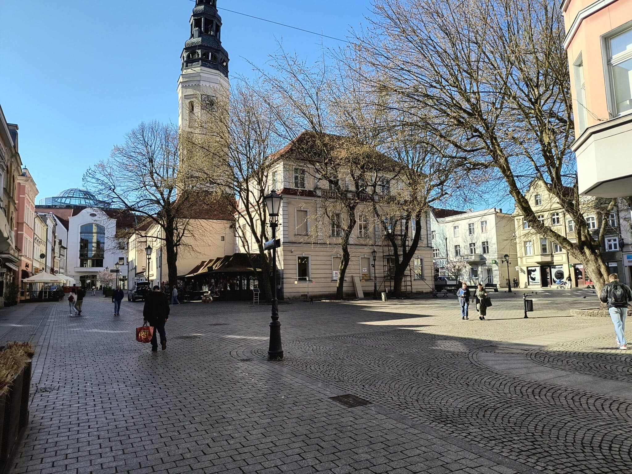   O KURCZĘ IDĄ ŚWIĘTA Jarmark w Zielonej Górze