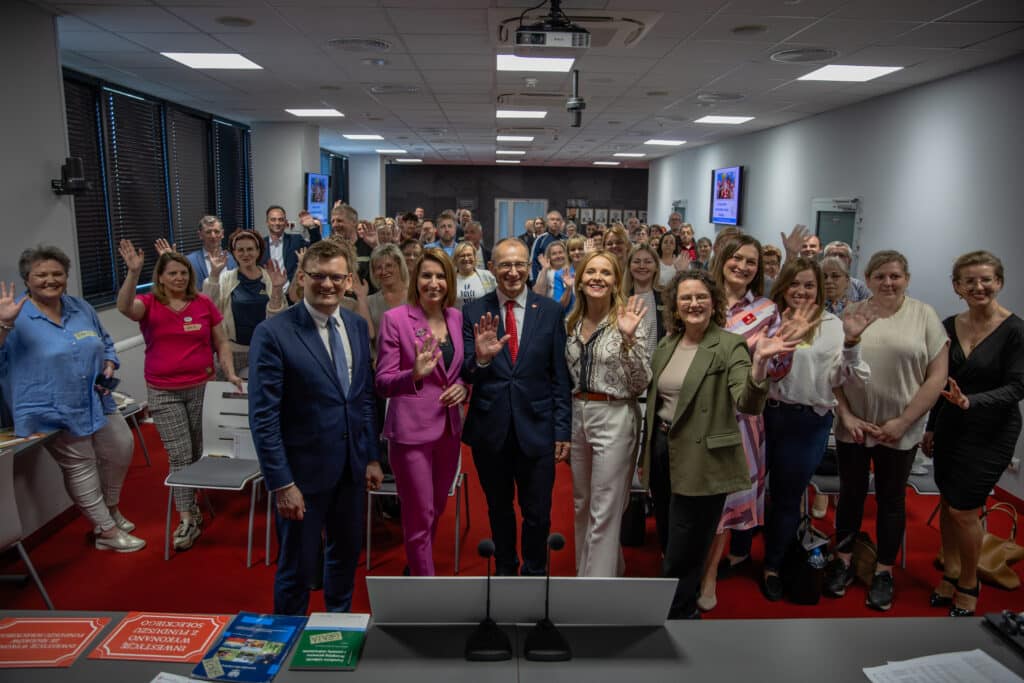 Spotkanie szkoleniowe dla lubuskich sołtysów w Lubuskim Urzędzie Wojewódzkim. 25 kwietnia. Fot. Natalia Dębicka.