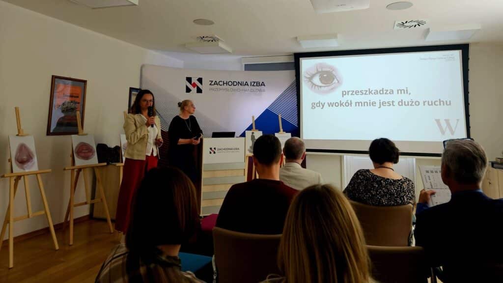 Jednym z tematów podczas konferencji był profil sensoryczny pracownika neuroróżnorodnego.