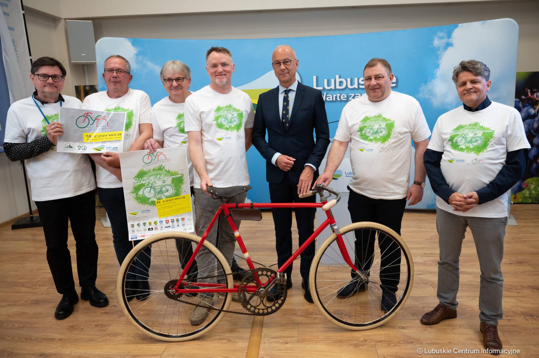   Cykliści opanują Otyń Przed nami Lubuskie Święto Roweru WIDEO