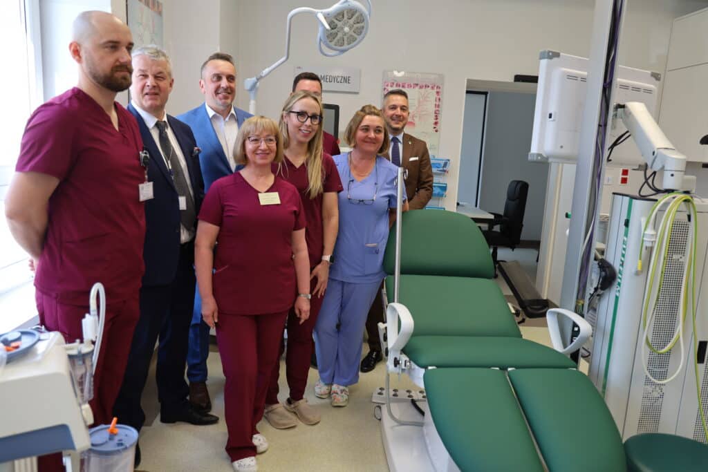 Krótsze kolejki do badań płuc i oskrzeli. Szpital z nową pracownią bronchoskopii (WIDEO) 