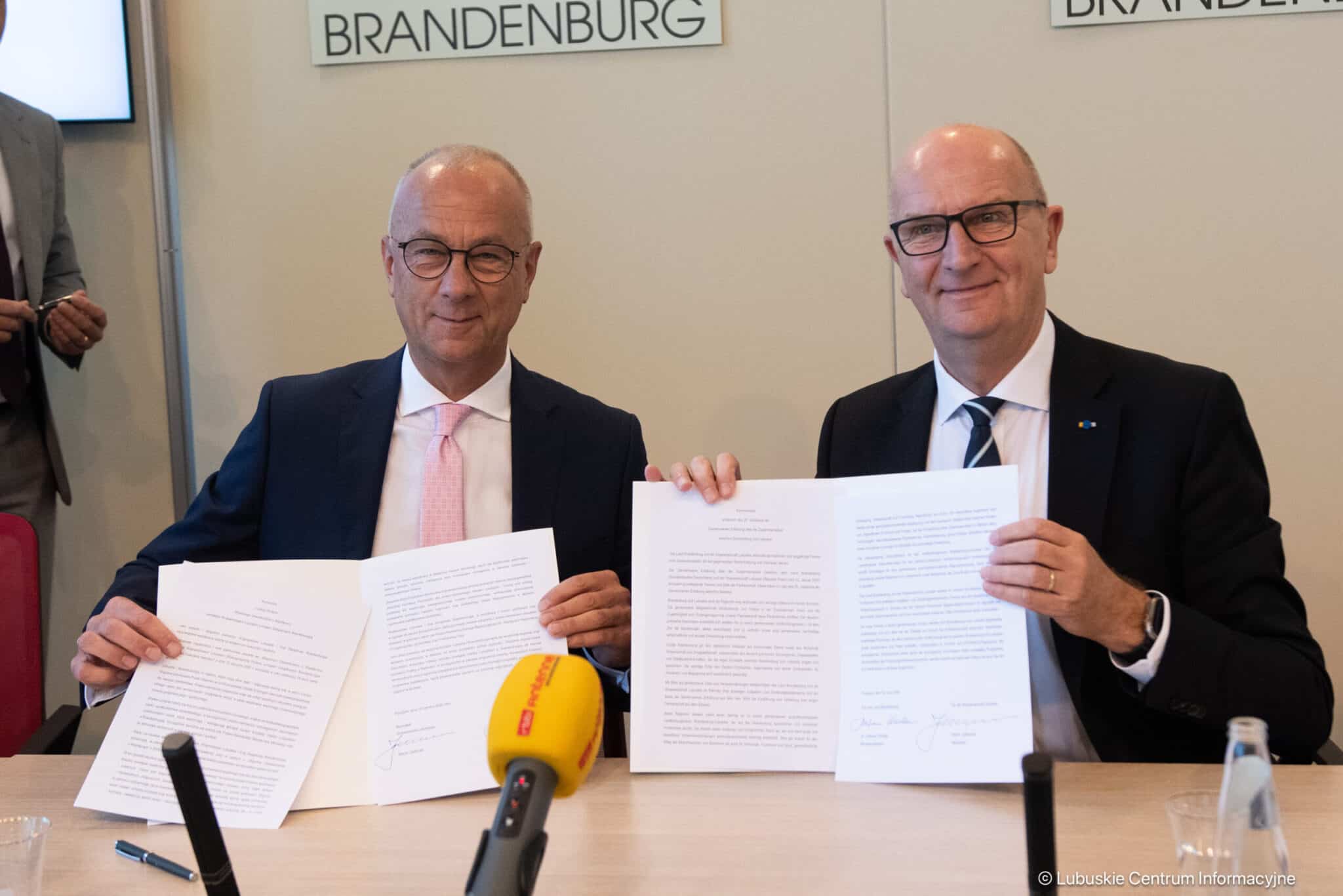   Cud normalności czyli srebrne wesele na granicy WIDEO