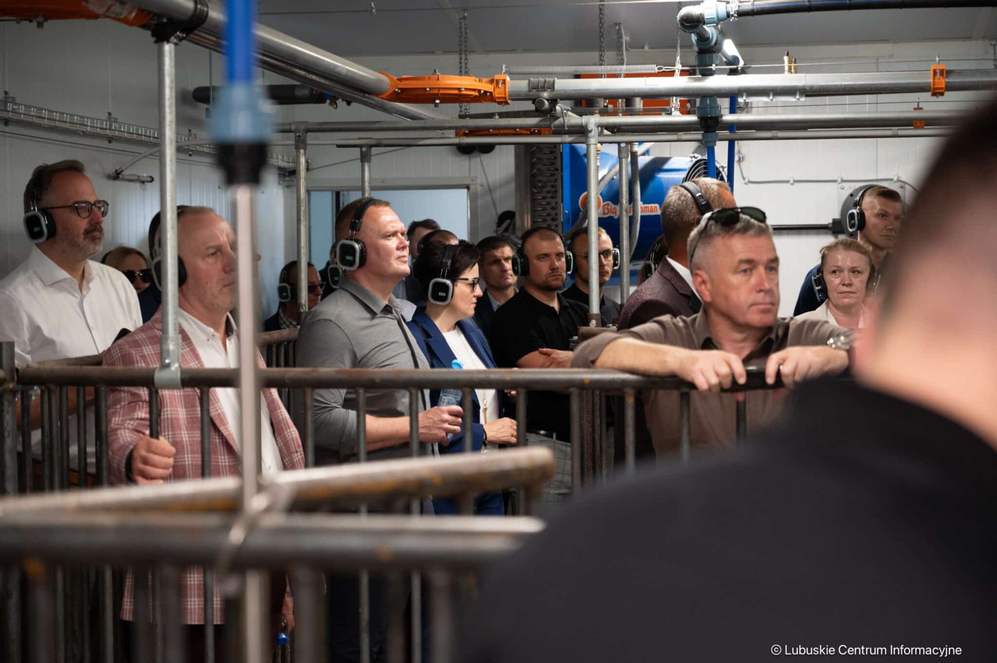   Nowa ferma w Bieganowie Jedna z najnowocześniejszych w kraju WIDEO