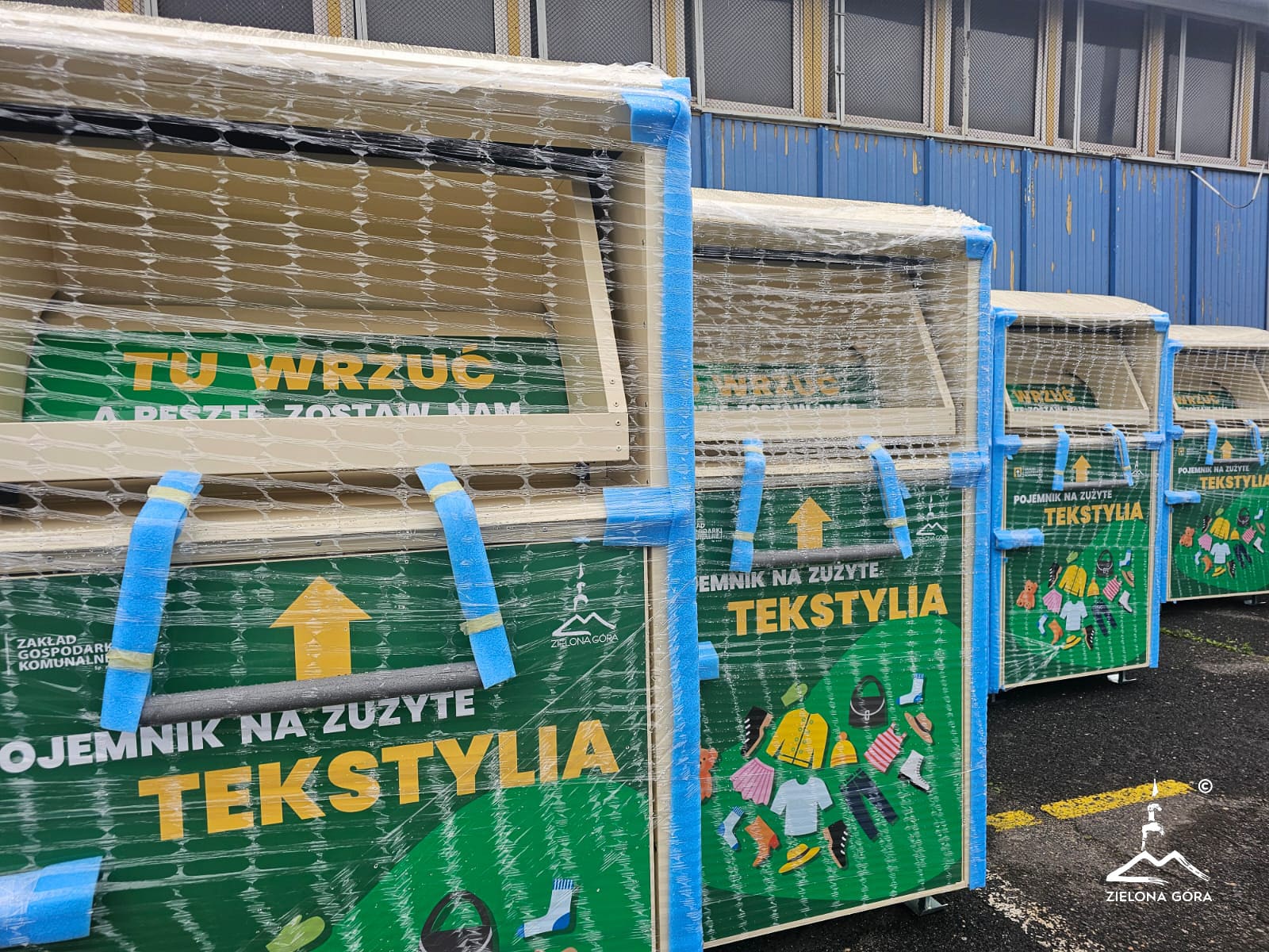   W Zielonej Górze stanęły nowe pojemniki na tekstylia