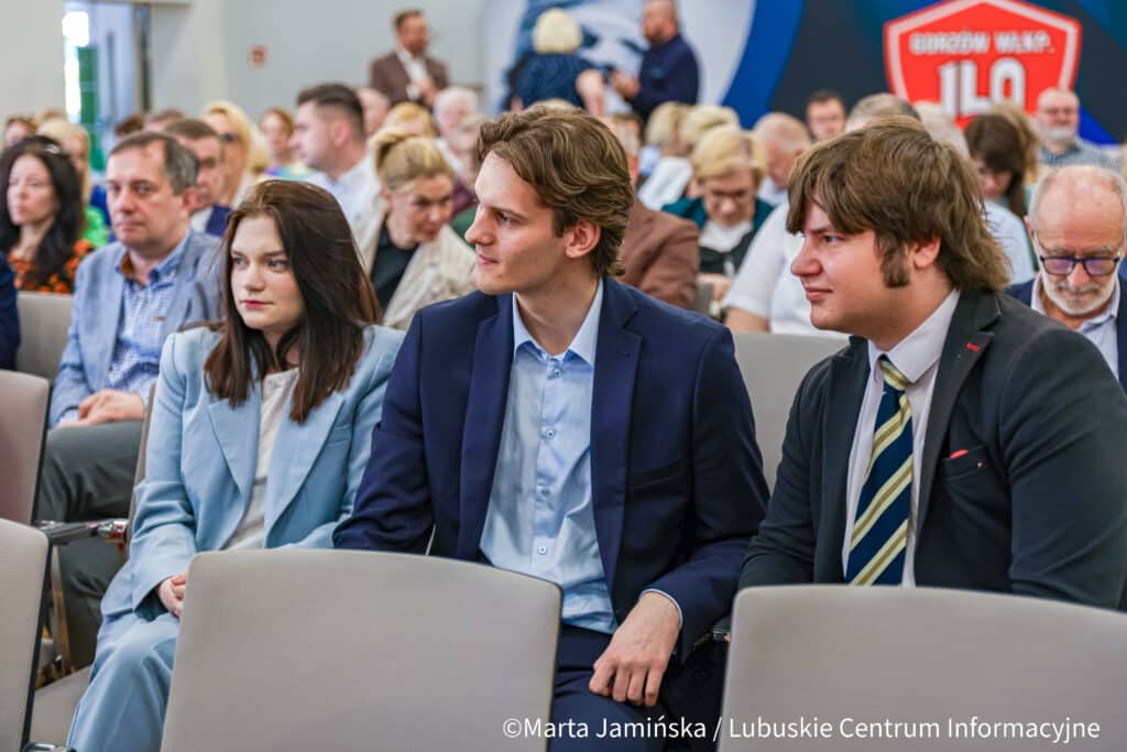 Na konferencję przybyli także radni Młodzieżowego Sejmiku Województwa Lubuskiego.