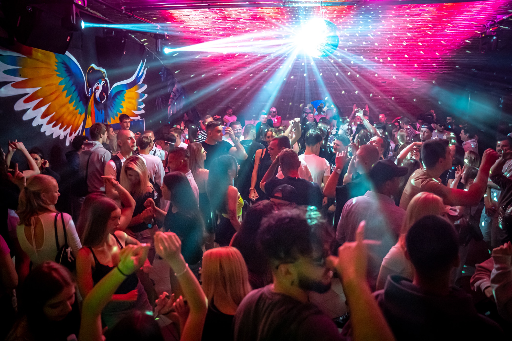 Pierwszy weekend w Wartowni przyciągnął tłumy Fot organizator  Młodzi wywalczyli swoje miejsce na gorzowskiej Wartowni Powstaje cykl imprez UNDER18