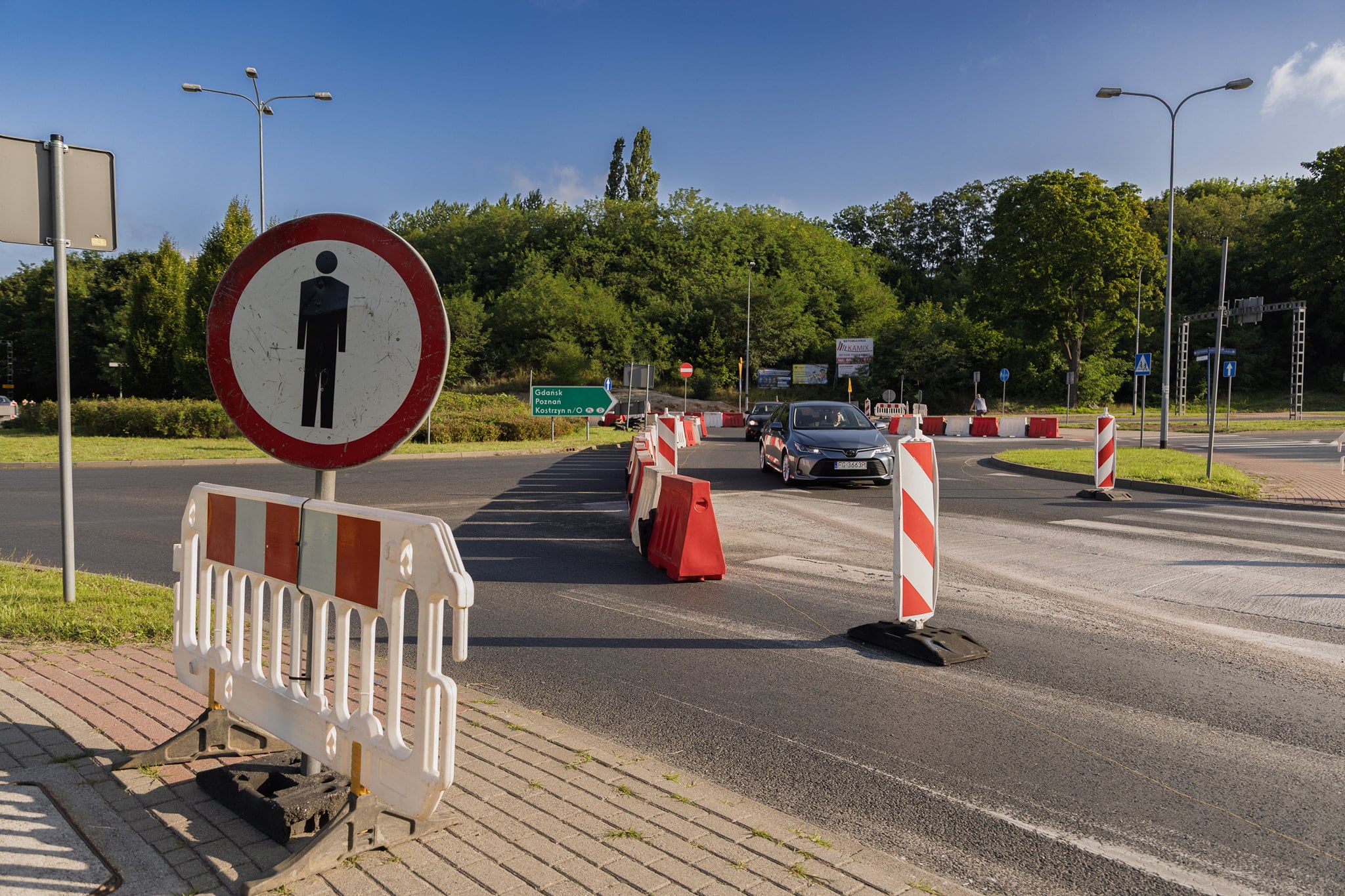 Na rondzie barlineckim już wprowadzono zmiany w oznakowaniu  Budowa pierwszego etapu Północnej Obwodnicy Gorzowa z decyzją ZRID