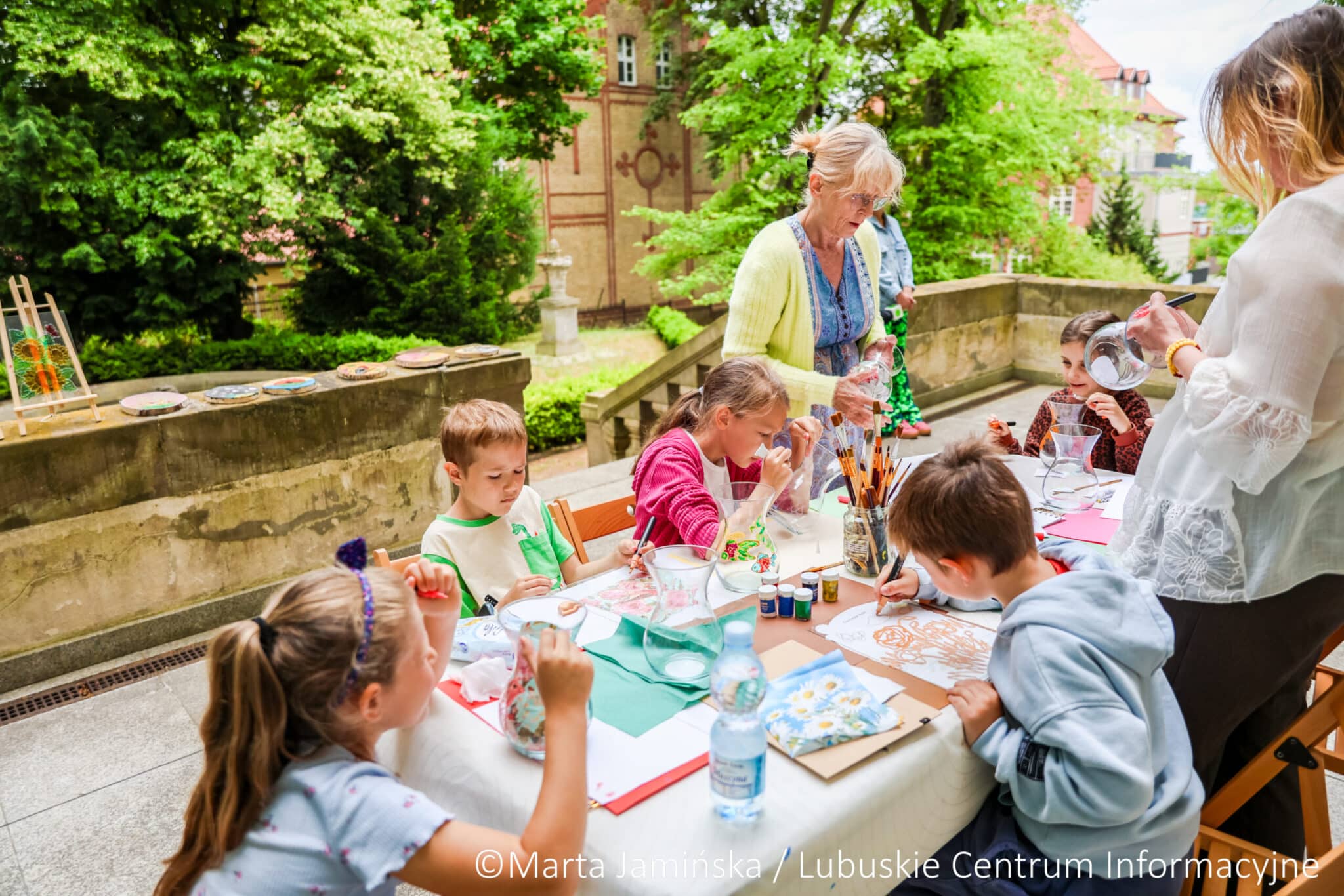 Wakacyjna przygoda ze sztuką i historią Wakacyjna przygoda ze sztuką i historią Letnia przygoda w Muzeum Lubuskim trwa i nadal można dołączyć