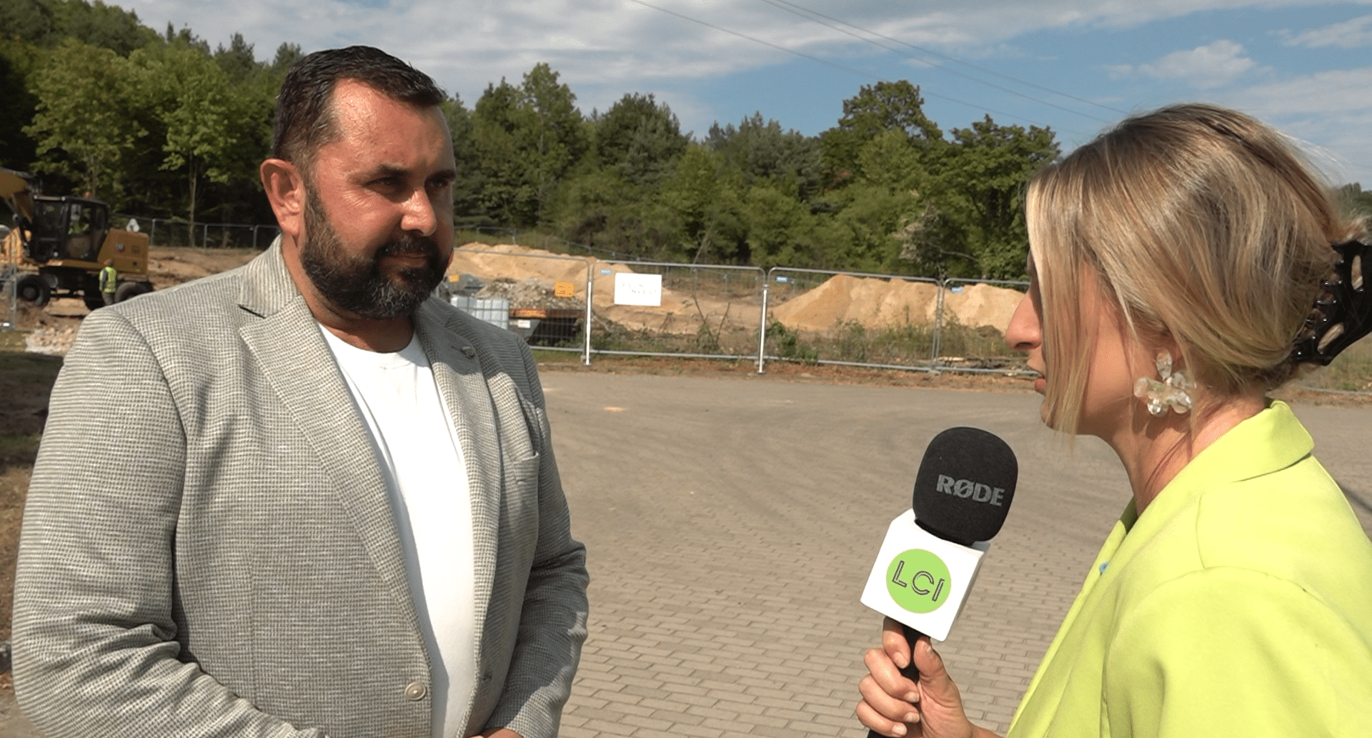 Kadr z programu Lubuski Mikrofon poza studiem z udziałem wójta Bogdańca Tomasza Kwiatkowskiego  Tomasz Kwiatkowski Bogdaniec stawia na rodziny