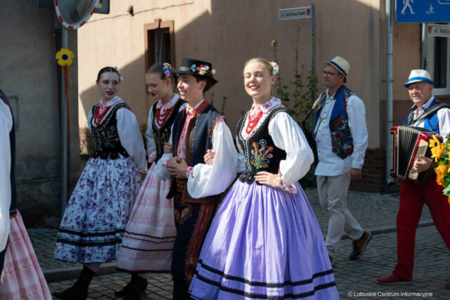 Powiatowe dożynki w Otyniu. 30.08.2025
