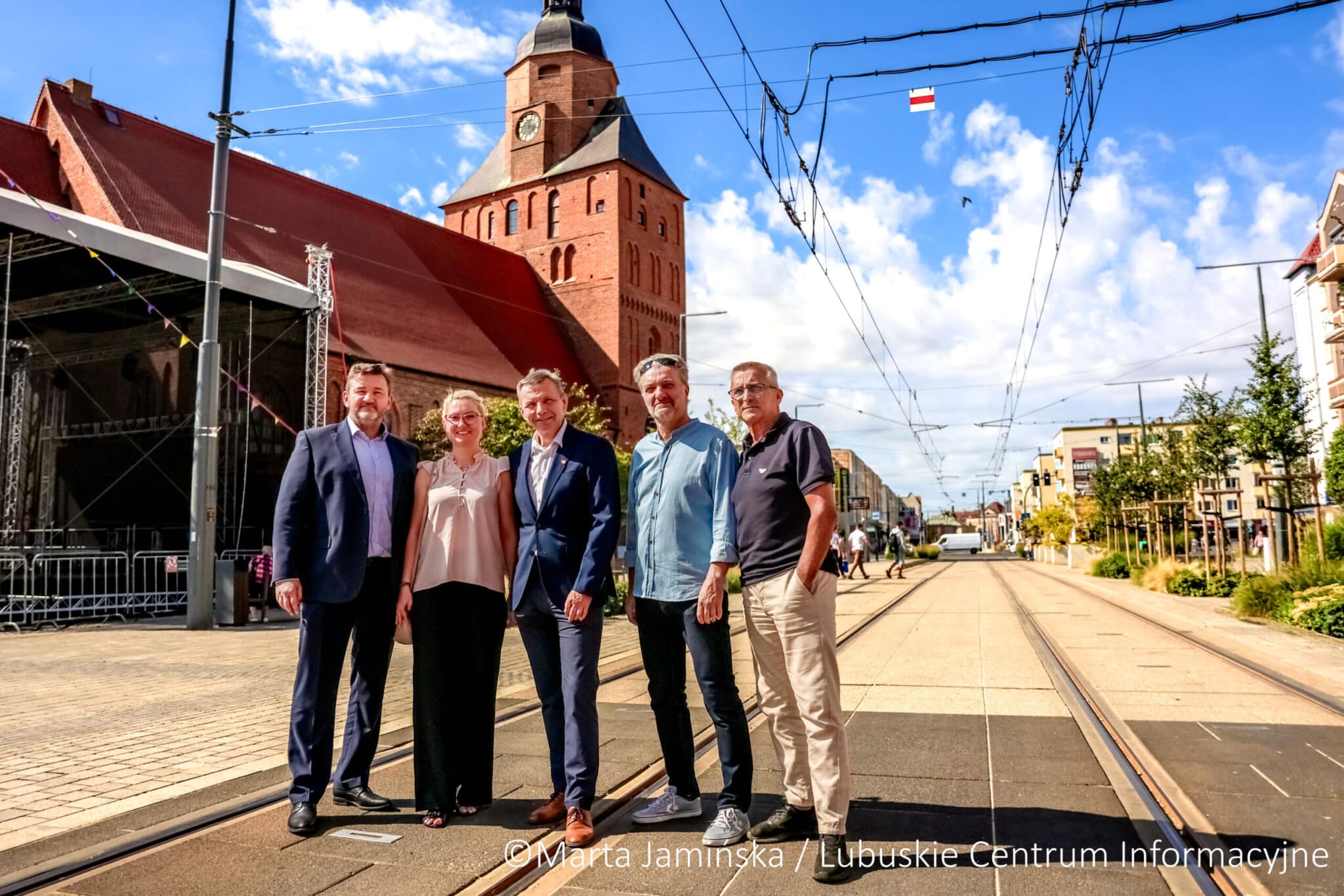 Radni PO na konferencji prasowej  Gorzowscy radni PO o zmianach na lepsze W komunikacji