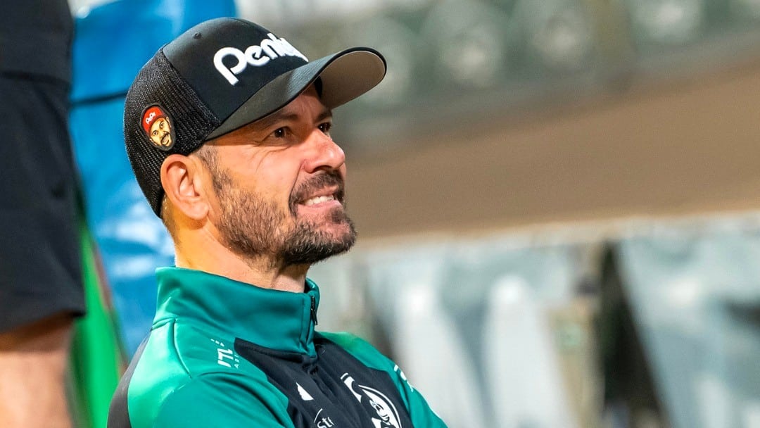 Piotr Protasiewicz Mężczyzna w czapeczce z daszkiem Piotr Protasiewicz odchodzi z Falubazu