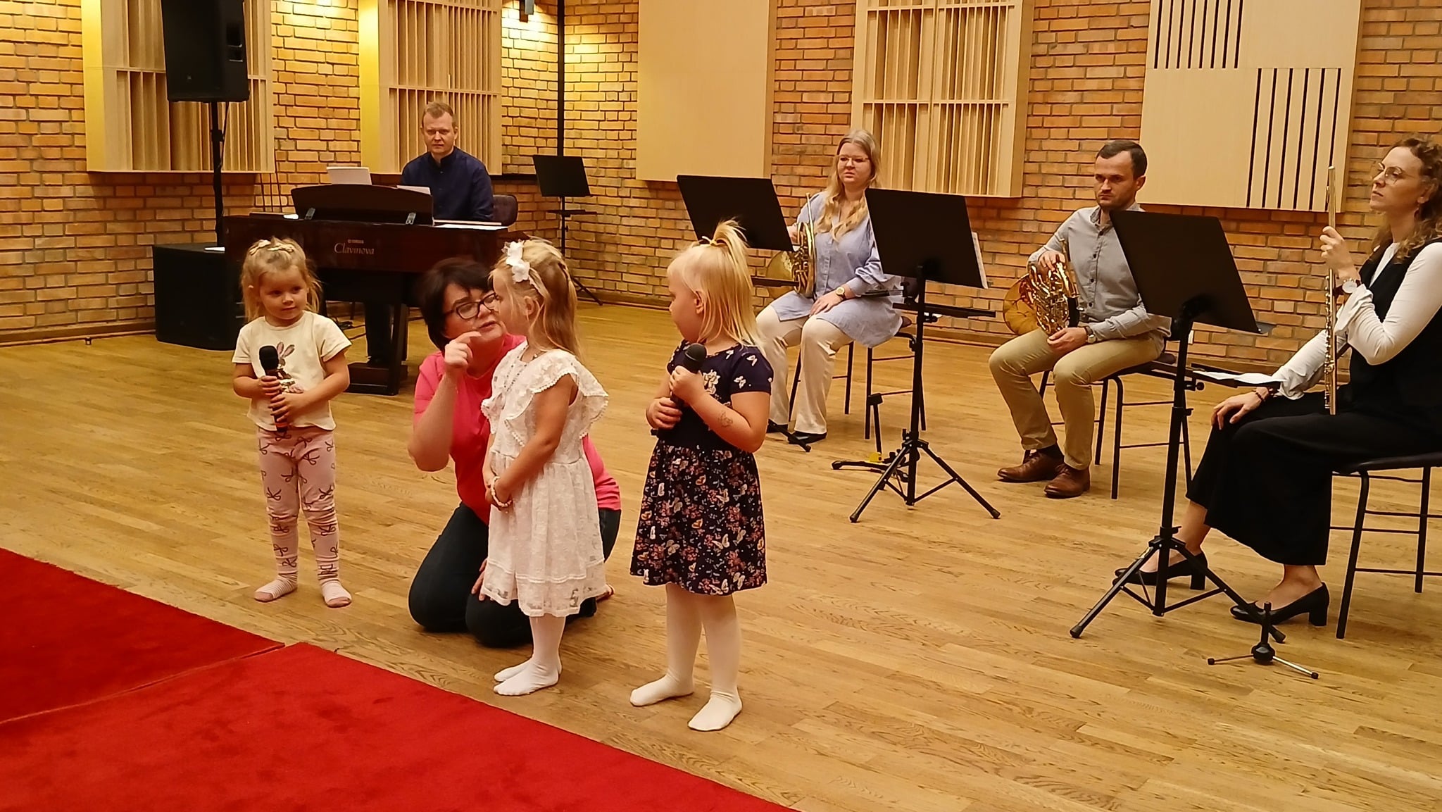 Filharmonia Gorzowska od lat zachęca do muzyki poważnej najmłodszych poprzez Muzyczne Raczkowanie  Kultura w edukacji to emocje relacje i dobro