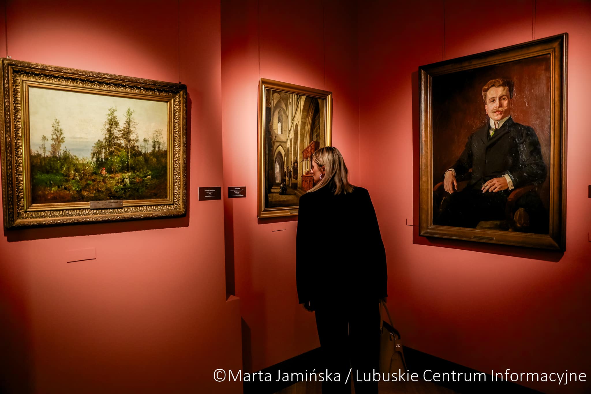   Te same obrazy  80 lat później