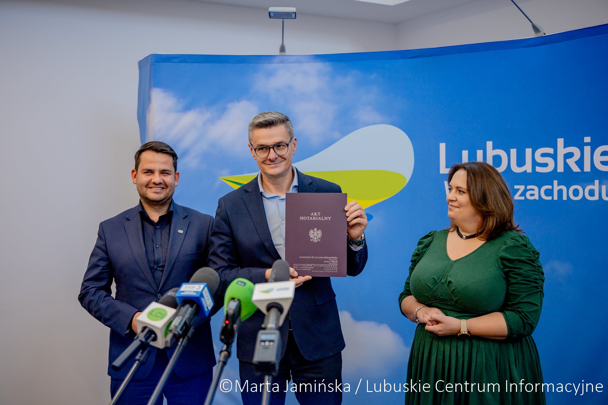 Umowa o nieodpłatnym przekazaniu nieruchomości pod budowę została podpisana 26 września 2025 r w Biurze Zamiejscowym Urzędu Marszałkowskiego w Gorzowie Wielkopolskim  W Świebodzinie powstanie nowy ośrodek dla osób uzależnionych