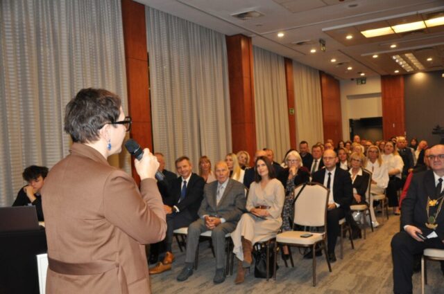 86da6fd5-777b-49a8-94f8-d442b351b8ee