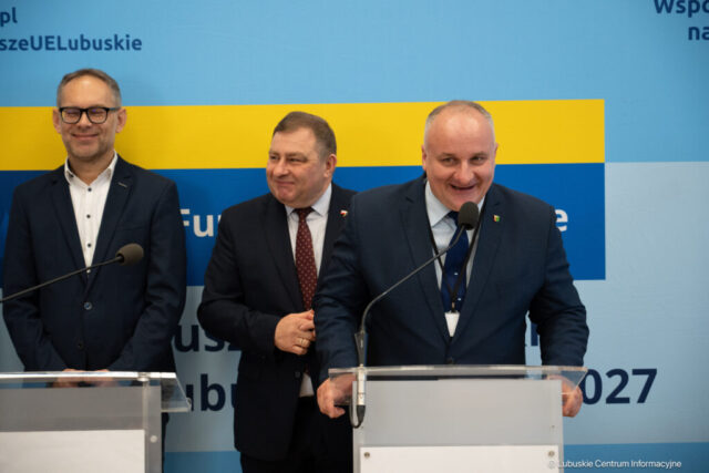 Podpisanie umowy dotyczące budowy ścieżek rowerowych. 29.10.2025