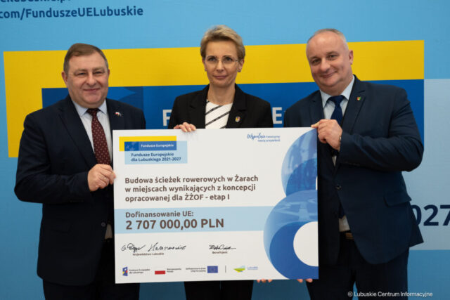 Podpisanie umowy dotyczące budowy ścieżek rowerowych. 29.10.2025