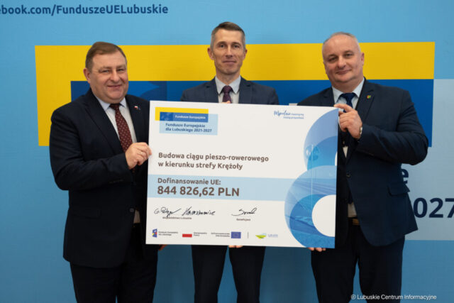 Podpisanie umowy dotyczące budowy ścieżek rowerowych. 29.10.2025