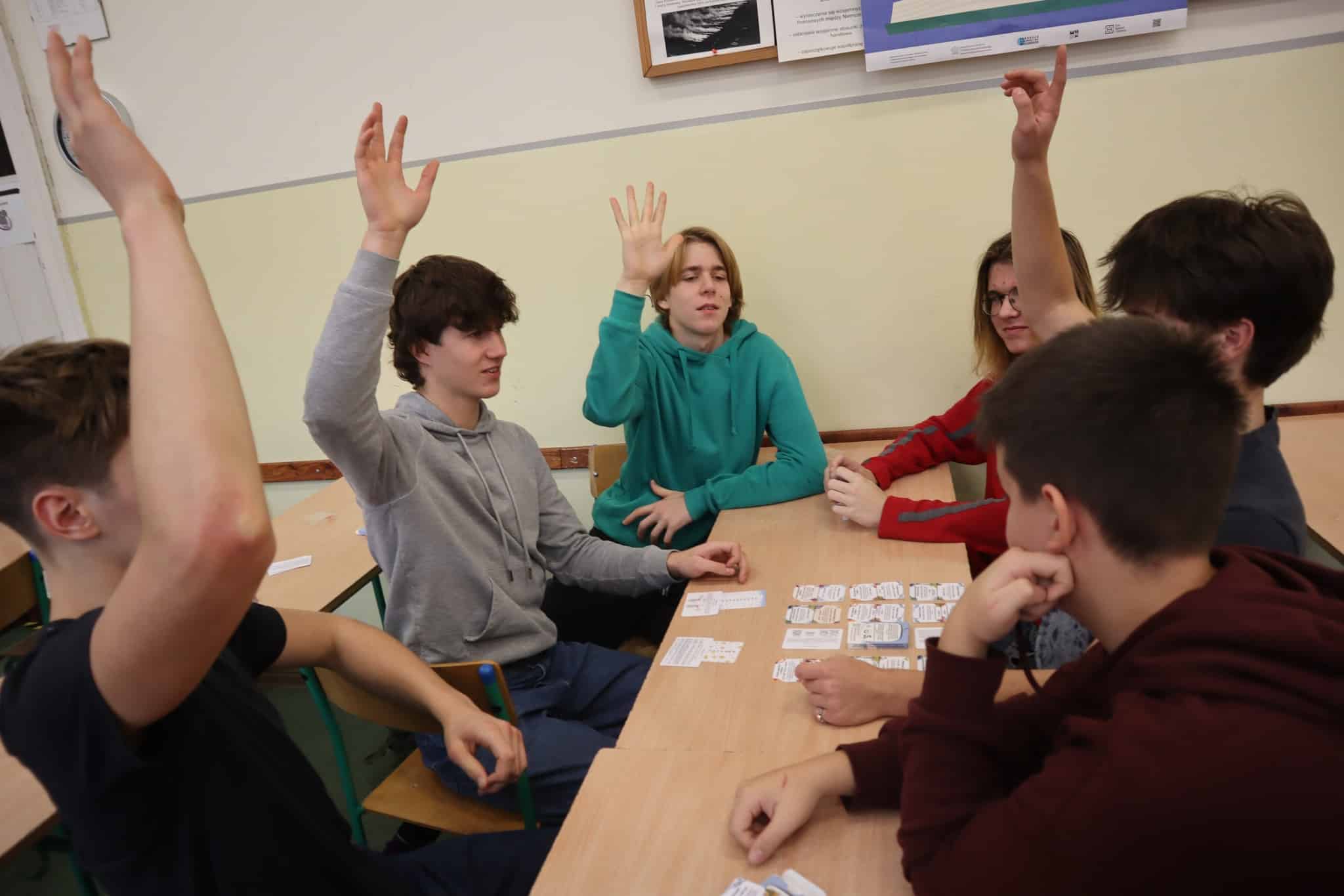 12 Dzięki grze o lubuskie młodzi mogli się przekonać jak o jest być radnym województwa lubuskiego Grali o lubuskie Młodzi jako radni województwa