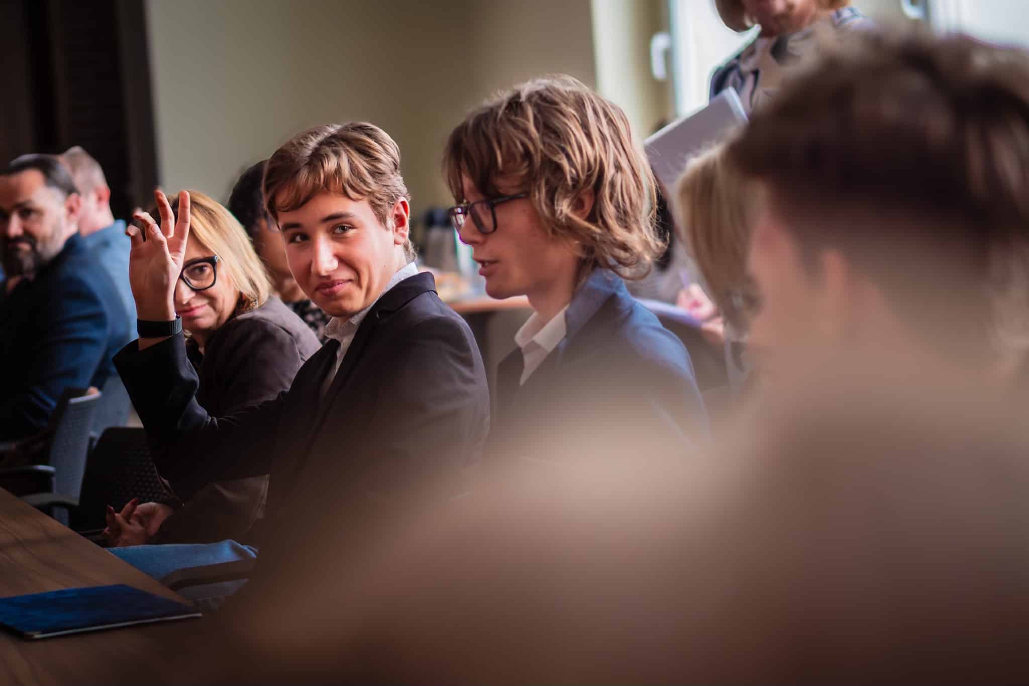 pierwsza sesja Młodzieżowej Rady Powiatu Nowosolskiego Młode pokolenie powiatu nowosolskiego bierze sprawy w swoje ręce