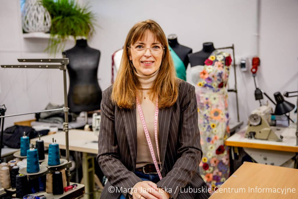 Aneta Paduszyńska niedawno świętowała 30 lat swojej pracy twórczej.