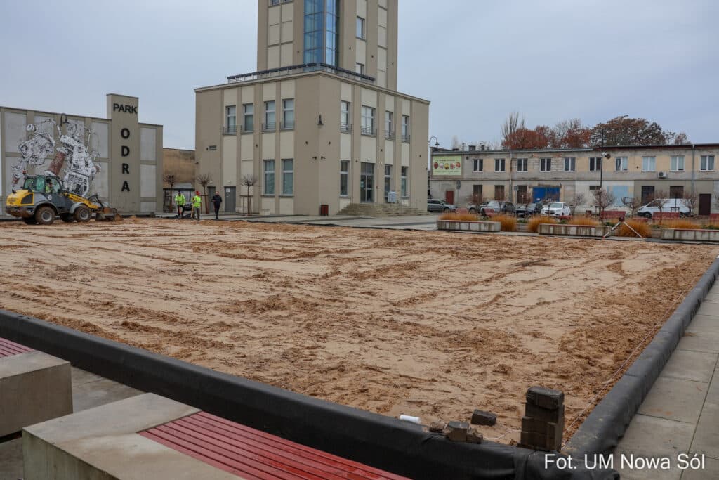 Lodowisko w Gorzowie już działa. Niebawem ruszą te w Zielonej Górze i Nowej Soli Lodowisko w Gorzowie już działa. Niebawem ruszą te w Zielonej Górze i Nowej Soli