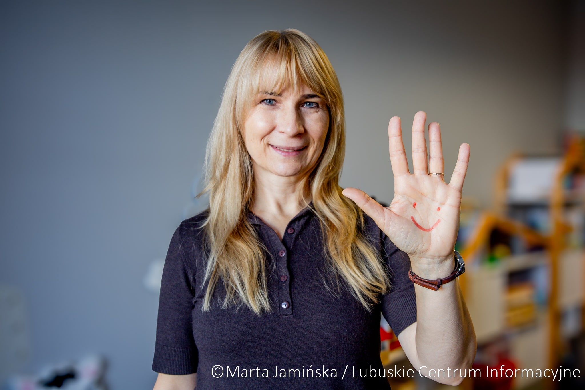 Ośrodek Adopcyjny w Gorzowie zainaugurował akcję pod hasłem wspieramyadopcję w którą jako LCI się przyłączyliśmy Na zdjęciu kierownik ośrodka Monika Wysocka  Nie bój się to miłość O cudzie adopcji