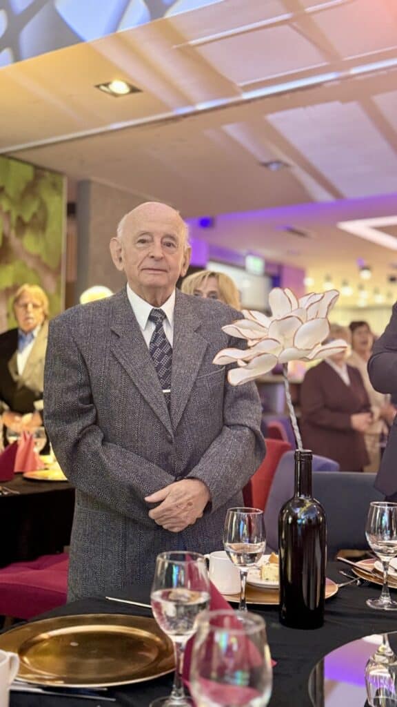 Najdłużej pracujący lekarz w regionie o recepcie na zdrowie: „Nie zapominać, że się żyje” Najdłużej pracujący lekarz w regionie o recepcie na zdrowie: „Nie zapominać, że się żyje”